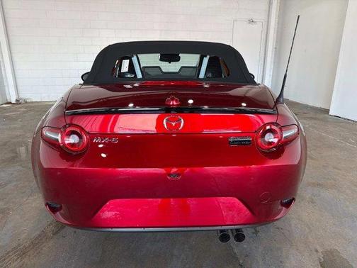 2025 Mazda MX-5 Miata Club