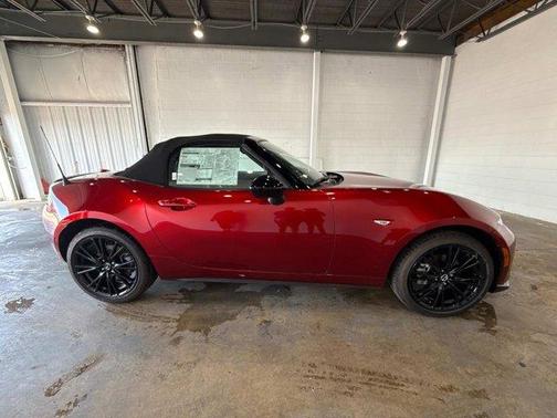 2025 Mazda MX-5 Miata Club
