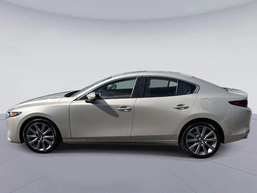 2025 Mazda Mazda3 FWD w/Preferred Package