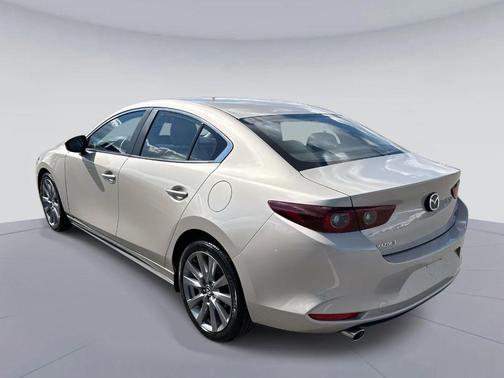 2025 Mazda Mazda3 FWD w/Preferred Package