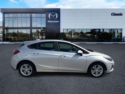 2019 Chevrolet Cruze LT