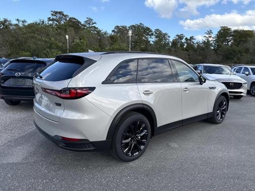 2026 Mazda CX-90 Premium