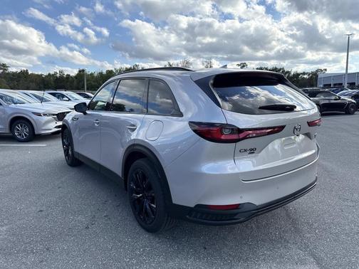 2026 Mazda CX-90 Premium
