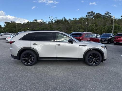 2026 Mazda CX-90 Premium
