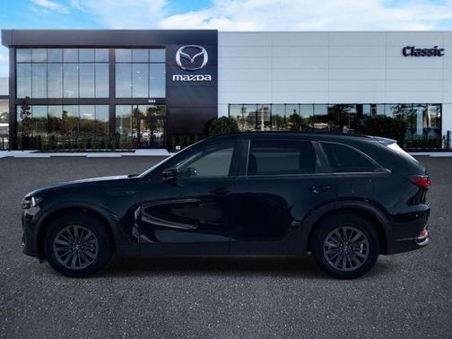 Jet Black Mica 2025 Mazda CX-70 3.3 Turbo Preferred Package