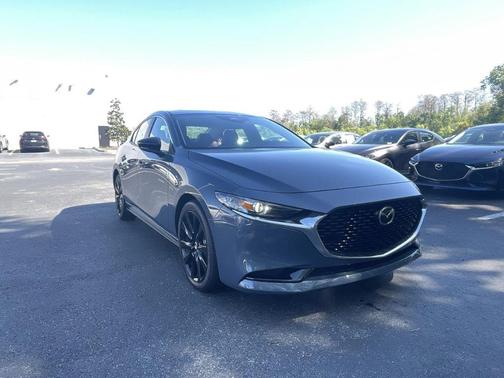 2025 Mazda Mazda3 2.5 S Carbon Edition