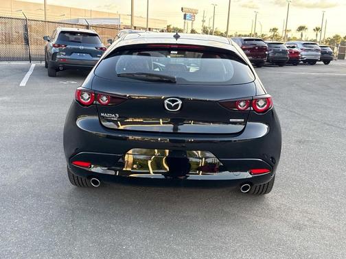 2025 Mazda Mazda3 FWD w/Premium Package