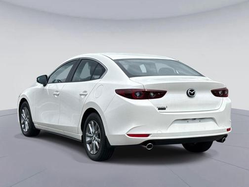 Snowflake White Pearl 2026 Mazda Mazda3 2.5 S