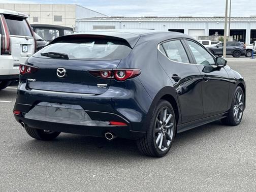 2023 Mazda Mazda3 FWD w/Preferred Package