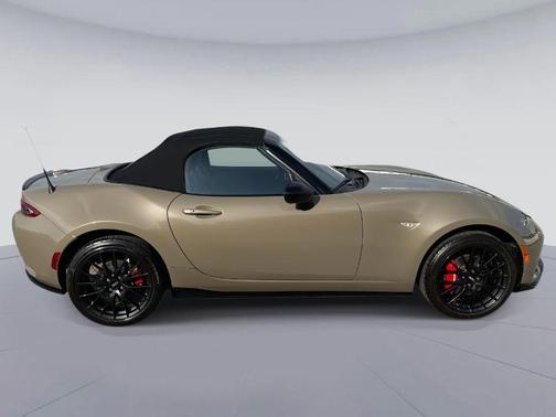 2023 Mazda MX-5 Miata Club