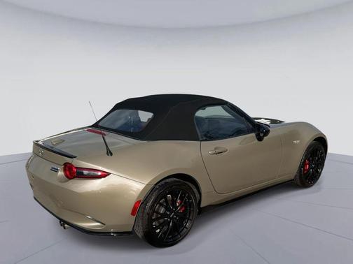 2023 Mazda MX-5 Miata Club