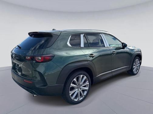 2026 Mazda CX-50 Premium