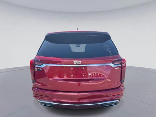 2021 Cadillac XT6 Luxury FWD