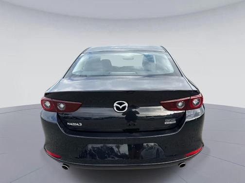 2025 Mazda Mazda3 FWD w/Preferred Package