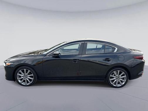 2025 Mazda Mazda3 FWD w/Preferred Package