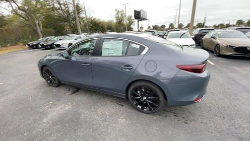 2025 Mazda Mazda3 2.5 S Carbon Edition