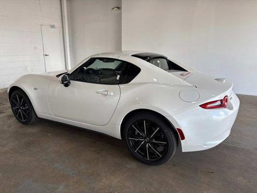 2025 Mazda MX-5 Miata RF Grand Touring