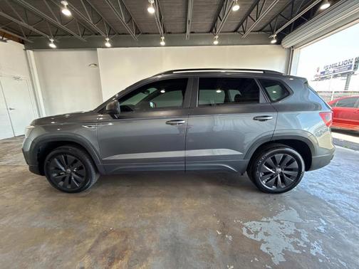 2022 Volkswagen Taos 1.5T S