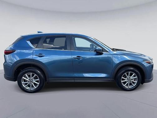 2022 Mazda CX-5 2.5 S Preferred Package