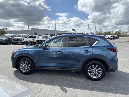 2022 Mazda CX-5 2.5 S Preferred Package