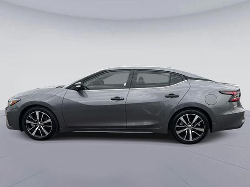 2021 Nissan Maxima SV
