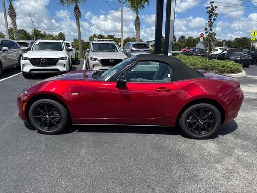 2025 Mazda MX-5 Miata Sport
