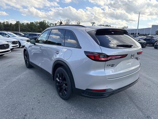 2026 Mazda CX-90 Premium