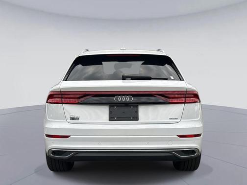 2023 Audi Q8 55 Prestige