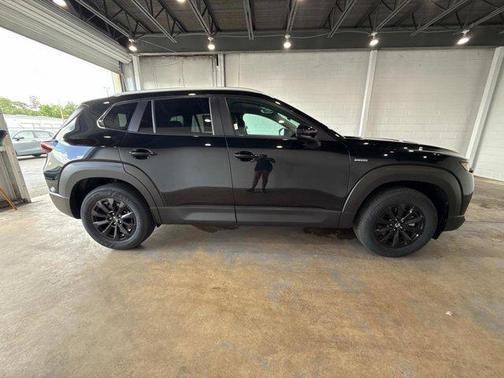 2025 Mazda CX-50 Hybrid Preferred Package