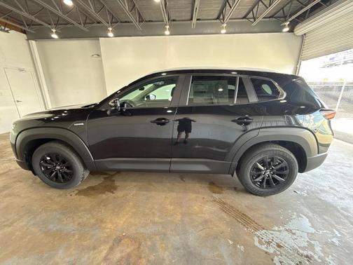 2025 Mazda CX-50 Hybrid Preferred Package