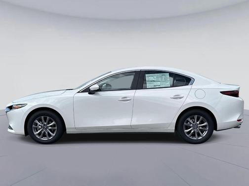 Snowflake White Pearl 2026 Mazda Mazda3 2.5 S