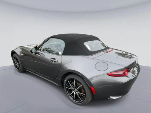 2025 Mazda MX-5 Miata Grand Touring