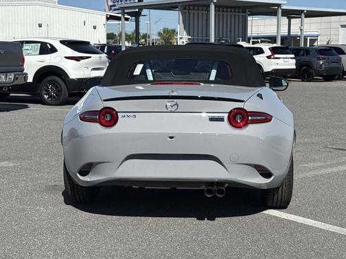 Aero Gray Metallic 2026 Mazda MX-5 Miata Grand Touring