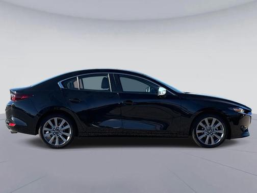 2025 Mazda Mazda3 FWD w/Preferred Package