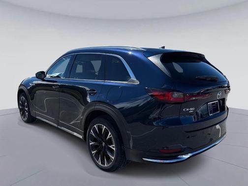 2024 Mazda CX-90 PHEV Premium Plus