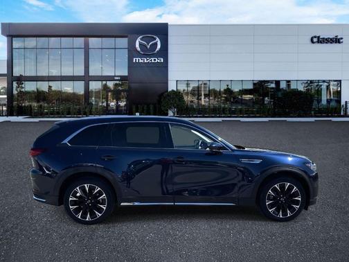 2024 Mazda CX-90 PHEV Premium Plus