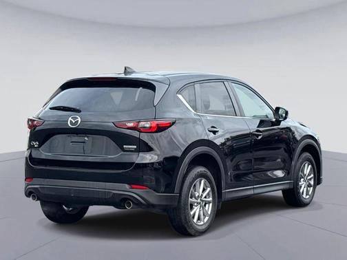 2022 Mazda CX-5 2.5 S Preferred Package