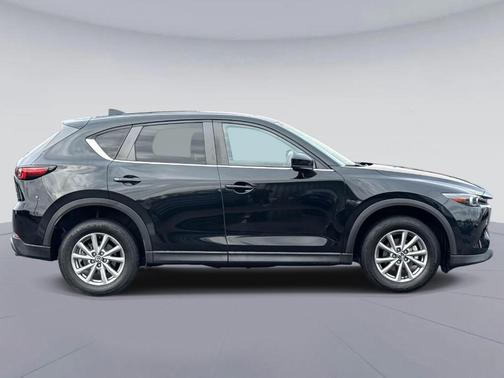 2022 Mazda CX-5 2.5 S Preferred Package