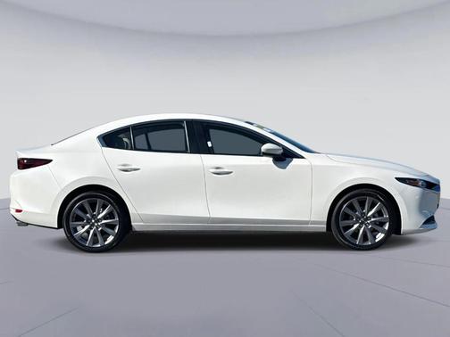 2026 Mazda Mazda3 FWD w/Preferred Package