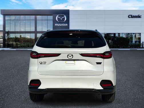 Rhodium White Premium 2026 Mazda CX-70 SC