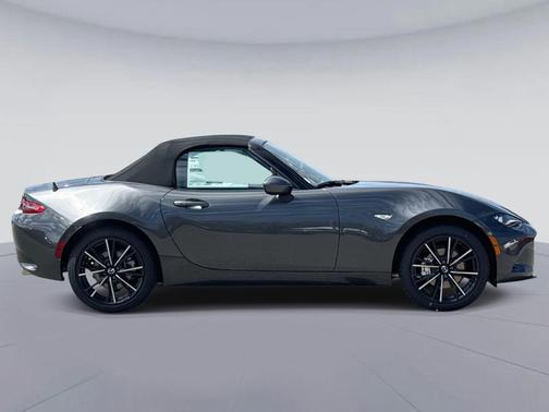 2026 Mazda MX-5 Miata Grand Touring