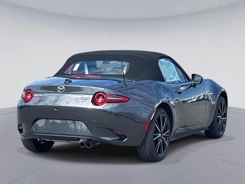2026 Mazda MX-5 Miata Grand Touring