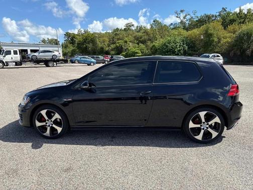 2016 Volkswagen Golf GTI S