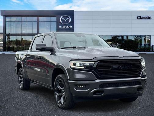 Granite Crystal Clearcoat Metallic 2024 RAM 1500 Limited