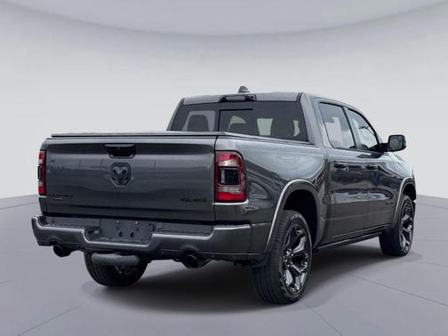Granite Crystal Clearcoat Metallic 2024 RAM 1500 Limited
