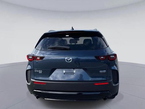 2026 Mazda CX-50 Premium