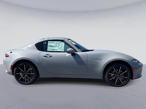 Aero Gray Metallic 2026 Mazda MX-5 Miata Grand Touring