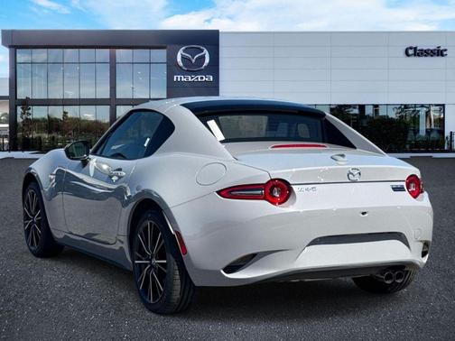 Aero Gray Metallic 2026 Mazda MX-5 Miata Grand Touring