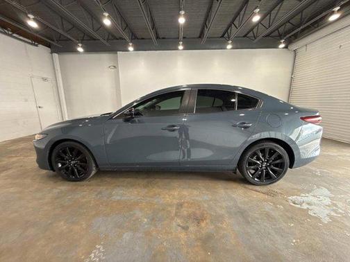 2023 Mazda Mazda3 2.5 S Carbon Edition