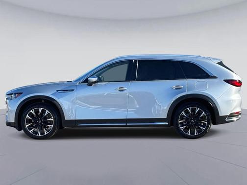 2024 Mazda CX-90 PHEV Premium Plus
